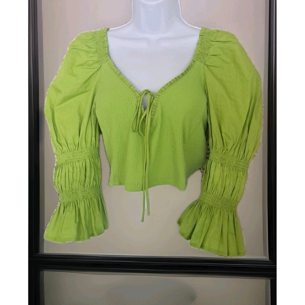 Urban Outfitters Crop Top L Green Lime Neon Balloon Long Sleeve Smocked Detail‎